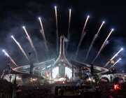 Tomorrowland - W2 - Dag 1, Boom