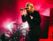 girl in red @ Vorst Nationaal, Brussel