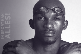 Eric Moussambani, de opvallende sterzwemmer van de Spelen in Sydney