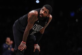 Kyrie Irving staat tot grote vreugde van Brooklyn Nets terug op het parket
