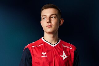 Buzz wordt vijfde lid van Astralis