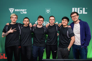 Cloud9 fait son retour sur CS:GO en rachetant le roster de Gambit.