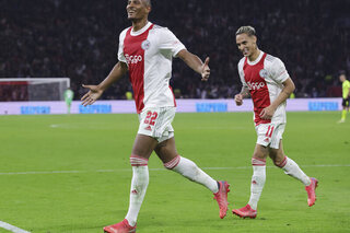 Het Ajax van Haller wil in Dortmund het overwinteren in de Champions League veiligstellen