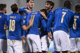 Italië staat op een zucht van de Final Four