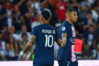 Het botert niet tussen Mbappé en Neymar