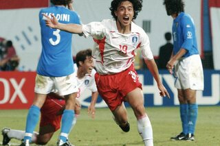 De grote verhalen achter het WK voetbal: toen Ahn Jung-hwan een paria werd in Italië