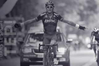 Greg Van Avermaet surprend son monde et s’offre sa première classique, Paris-Tours