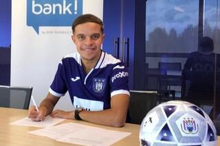 Zak, joueur professionnel FIFA et manager pour Anderlecht : “Il n’y a pas de secret, le travail et l’abnégation sont les mots-clés de la réussite.”