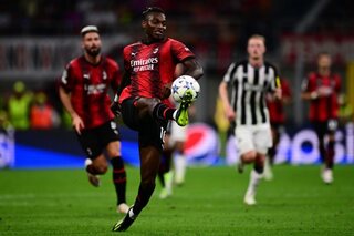 Champions League - Inefficiënt Milan bijt tanden stuk op Newcastle, Leipzig en Openda winnen bij Young Boys