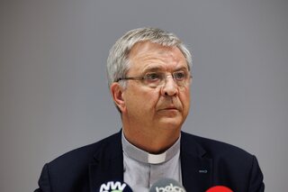 Seksueel misbruik in de kerk - Misbruik was "schuldige blinde vlek" binnen Kerk, zegt bisschop Bonny