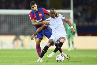 Les Belges à l'étranger - Barcelone bat le FC Séville et Dodi Lukebakio sur un auto-goal