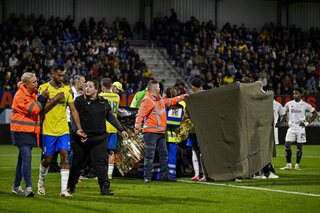 Eredivisie - RKC - Ajax definitief gestaakt na zware blessure doelman Vaessen