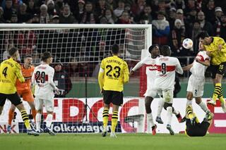 Les Belges à l'étranger - Dortmund, sans Meunier, éliminé par Stuttgart en 8es de finale