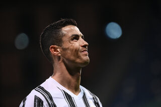 Cristiano Ronaldo prêt à rester à la Juventus ou en partance pour le PSG ?
