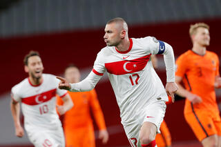 La Turquie se déplace aux Pays-Bas pour conserver la première place du groupe