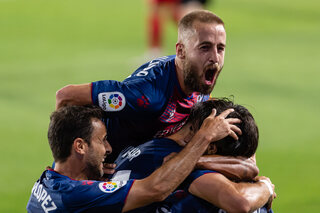 SD Huesca viert de titel in de Segunda Division