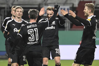 Le Holstein Kiel rêve d'un nouvel exploit contre Dortmund en Coupe d’Allemagne