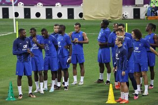 Frankrijk kent een zeer woelige voorbereiding richting WK-finale