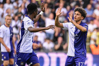 Théo Leoni en Anderlecht alleen aan de leiding in de Jupiler Pro League