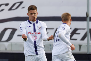 Hoe Thorgan Hazard Anderlecht helemaal bij de hand neemt