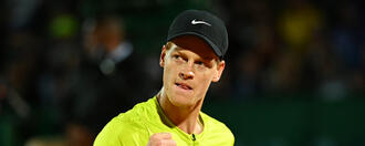 Jannik Sinner prêt à prouver sa valeur aussi sur terre battue à Monte-Carlo