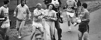Kathrine Switzer, de pionier die de weg vrijmaakte voor vrouwen in de marathon