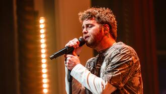 Alex Warren - Cheaper than Therapy Tour @ De Roma, Antwerpen