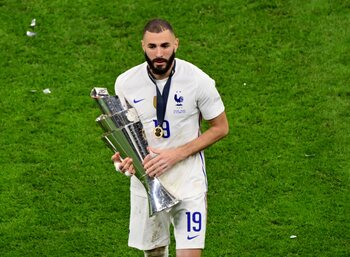 Avec un Benzema taille patron, la France remporte la Ligue des Nations
