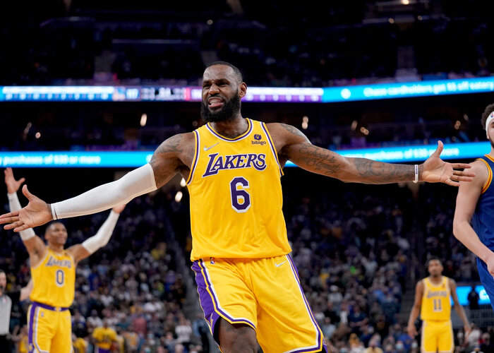 Sports - NBA: les Lakers de LeBron James éliminés de la course aux