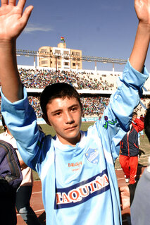 Mauricio Baldivieso plus jeune joueur football Bolivie