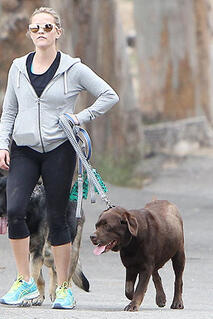 Reese Witherspoon - chien