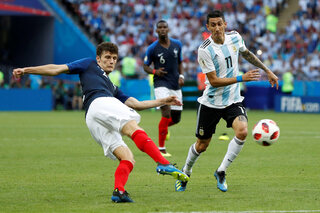 One day, one goal: de raket van Benjamin Pavard bevrijdt Frankrijk