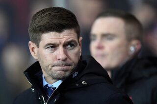 One day, one goal: de verschroeiende uithaal van Steven Gerrard