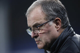 Pourquoi Marcelo Bielsa est-il surnommé "El Loco" ?