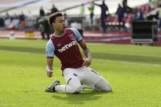 Les célébrations mythiques : Jesse Lingard et le boys band de West Ham