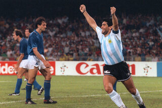 Napoli - Juventus: ooit dé clash in Italië tussen Diego Maradona en Michel Platini