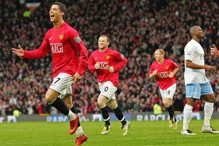 One day, one goal : Cristiano Ronaldo régale le public avec une talonnade magique