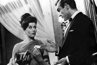 Quelles sont les différences entre le premier film de James Bond et le roman d’origine ?