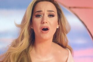 Katy Perry : la collection des cheveux de star