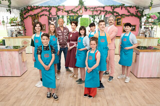 Jeroom legt opnieuw een reeks kandidaten op het bakrooster in 'Junior Bake Off'