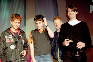 La britpop, le genre musical mené par Blur et Oasis qui a marqué toute une génération