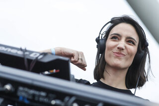 Pickx @ les festivals : de mannequin à DJ, Amelie Lens est la reine de la techno belge