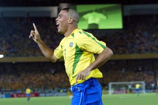 One day, one goal: Ronaldo scoort eerste WK-goal voor Brazilië tegen Marokko