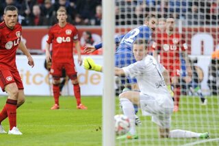 One day, one goal: Bas Dost maakt er een show van tegen Bayer Leverkusen