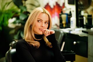 Margot Robbie est Sharon Tate dans Once Upon a Time in Hollywood de Quentin Tarantino