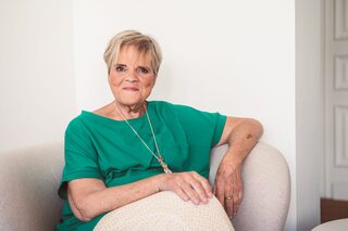 Radiostemmen en gezonde gewoontes in 'Het zomert bij Margriet'