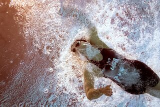 On this day: Katie Ledecky blaast 23 kaarsjes uit
