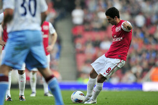 One day, one goal: Arteta schiet de netten van Aston Villa net niet aan flarden