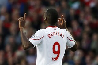 One day, one goal: la volée magistrale de Benteke contre United