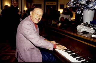 Cinq choses à savoir sur Henri Salvador, 'le plus grand crooner français'